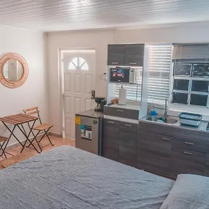https://klip-lagoon-apartsments.comcaribbean.com