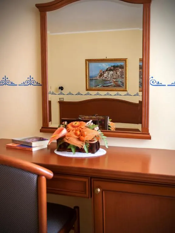 Hotel Amalfi