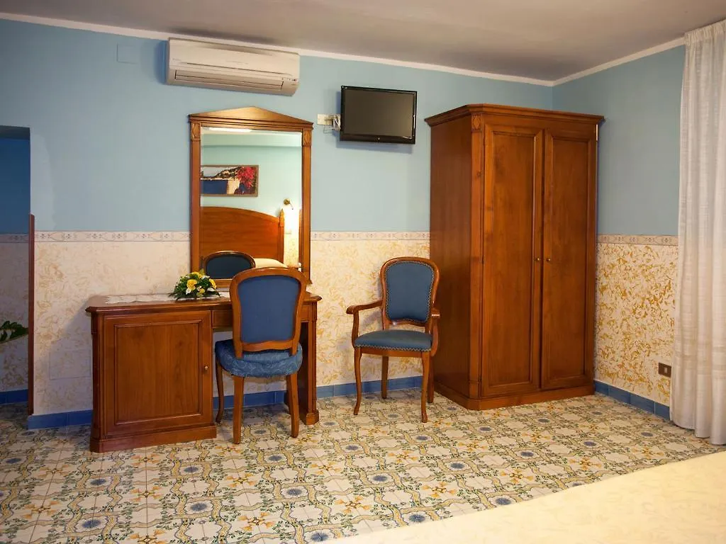 Hotel Amalfi