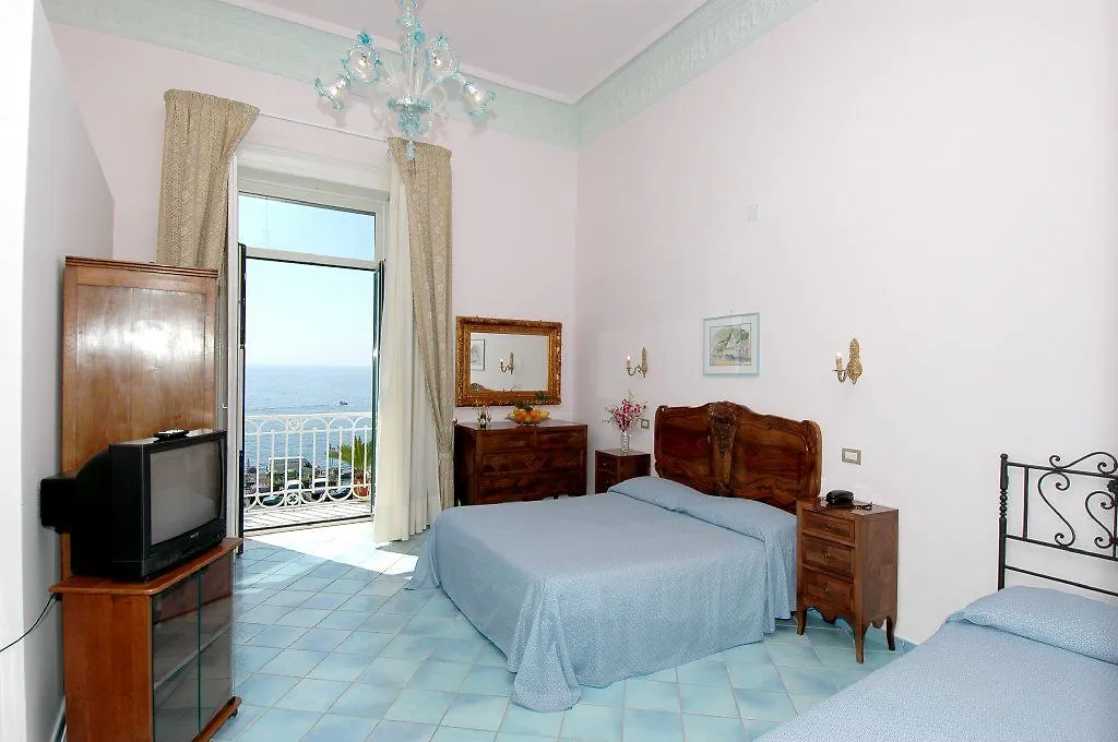 Hotel Amalfi