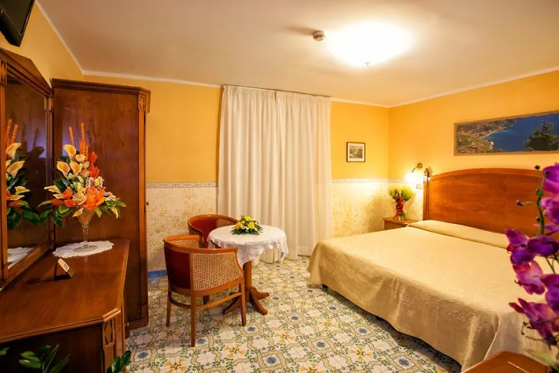 ***  Hotel Amalfi Italy